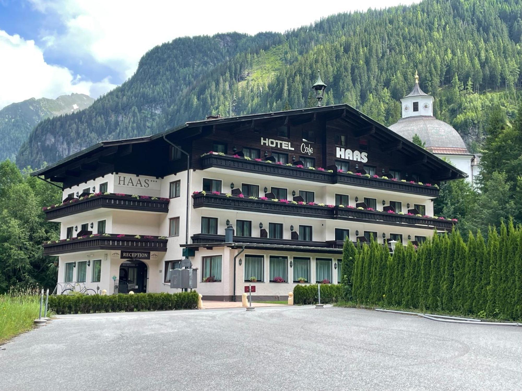 Hotel Haas Бадгаштейн Экстерьер фото